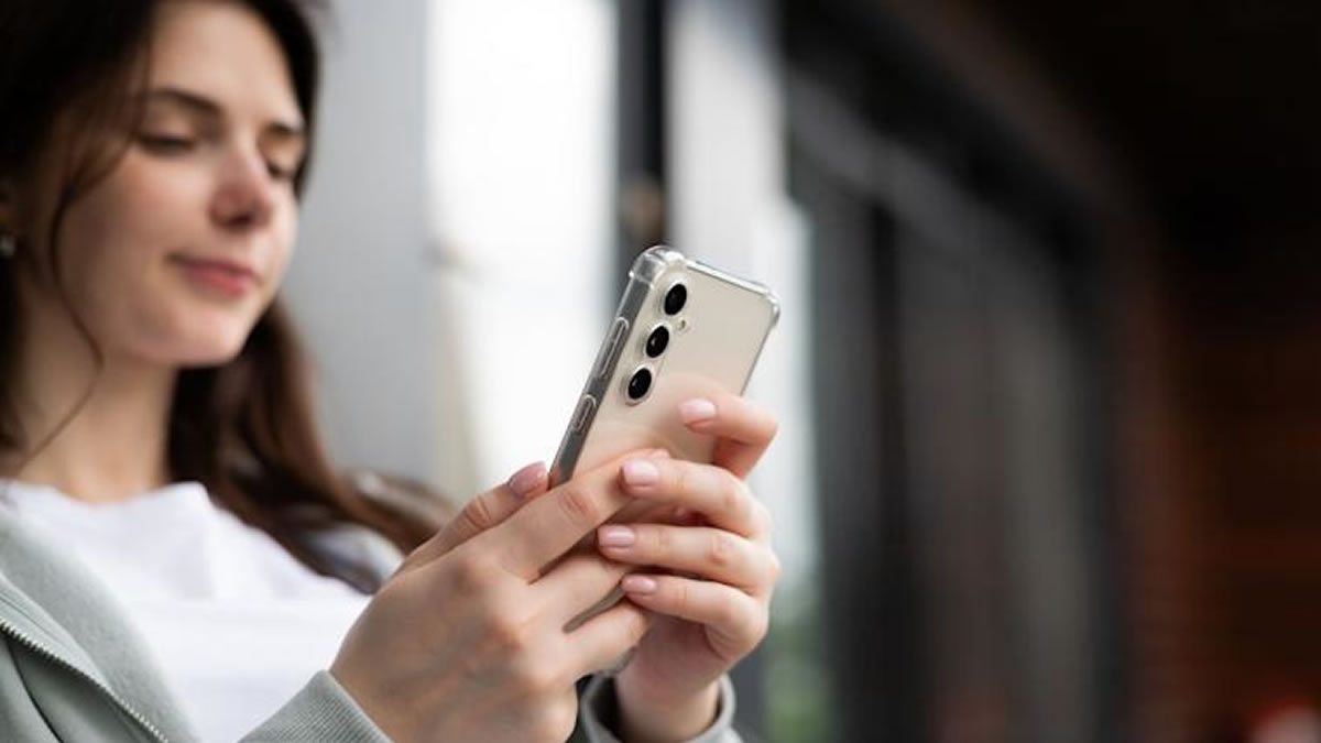 Samsung Messages Discontinued 2026: Switching Guide